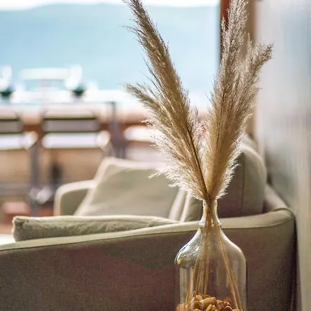 Appartement & Sunset - Terrasse , Parking & Veyrier-du-Lac